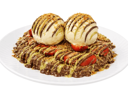 Dubai chocolate pistachio waffle plate